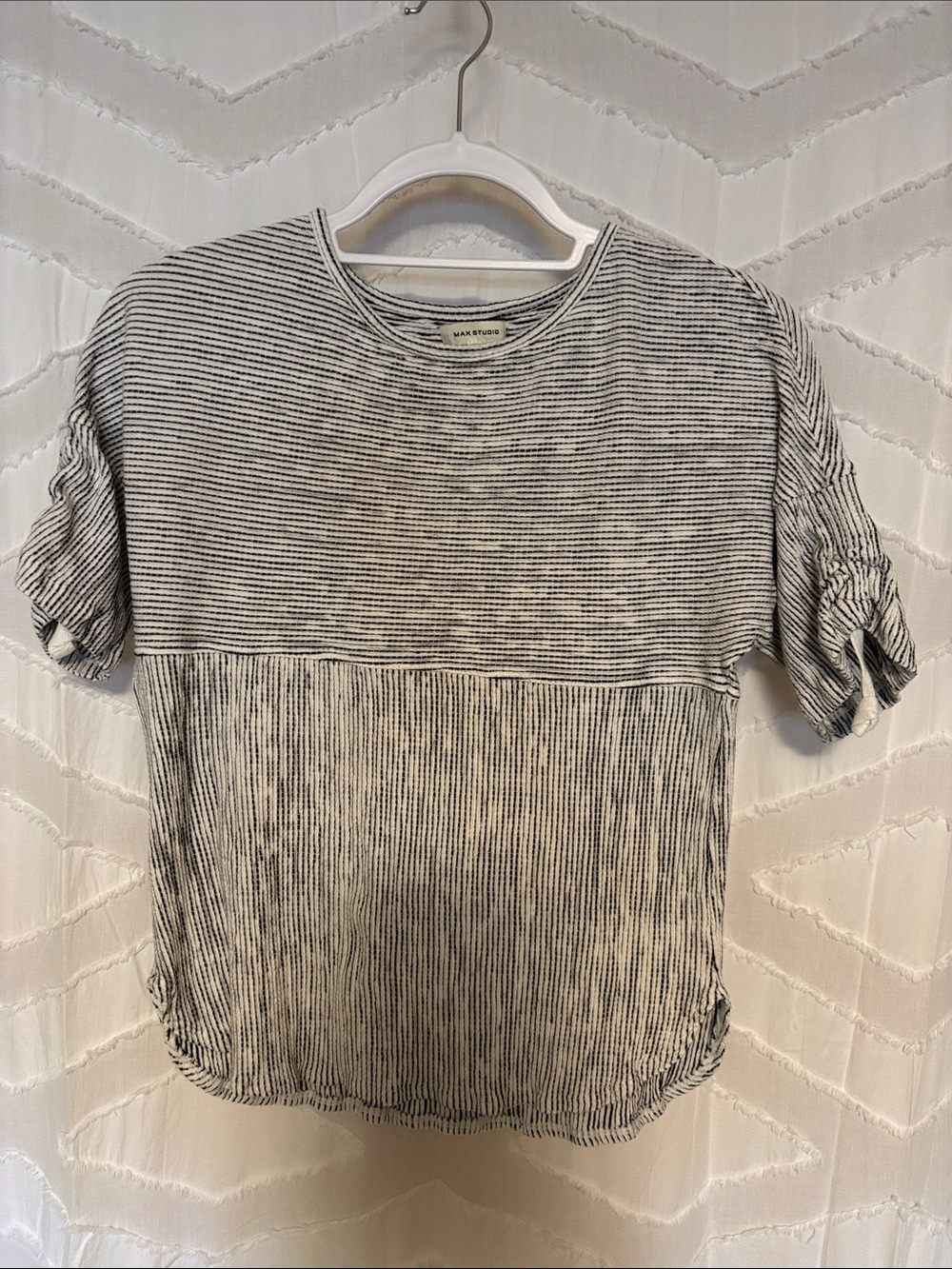 Max Studio Black & White Striped Short Sleeve Tee